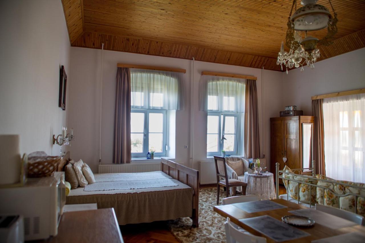 Bacchus Apartman - Borbarlang, Badacsony Бадачоньтомай Екстер'єр фото